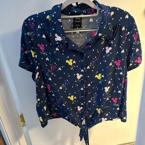 Mickey balloon button up